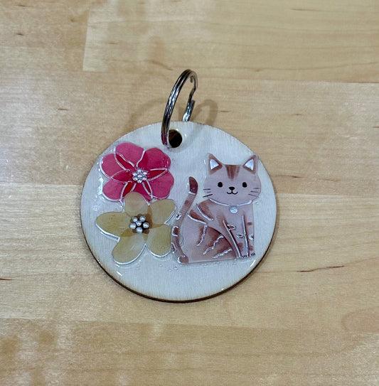 Floral cat round wooden 2.5 inch keychain
