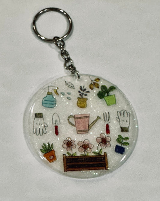 Gardening round 2.5 inch keychain